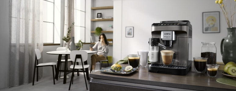 De'Longhi ECAM45055S Eletta Explore Fully Automatic Coffee  Machine with LatteCrema Sytem,Touch Screen, Hot and Cold Foam Technology,  large: Home & Kitchen