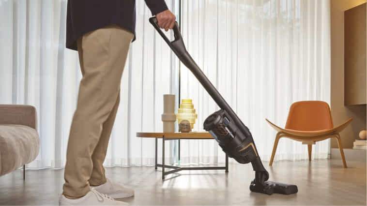 Miele cordless vacuum cleans living room