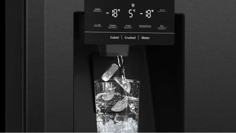 Hisense Plumbed water dispenser in a French door fridge