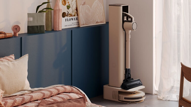 The LG Vacuum Tower is so stylish you can even have it in your bedroom!