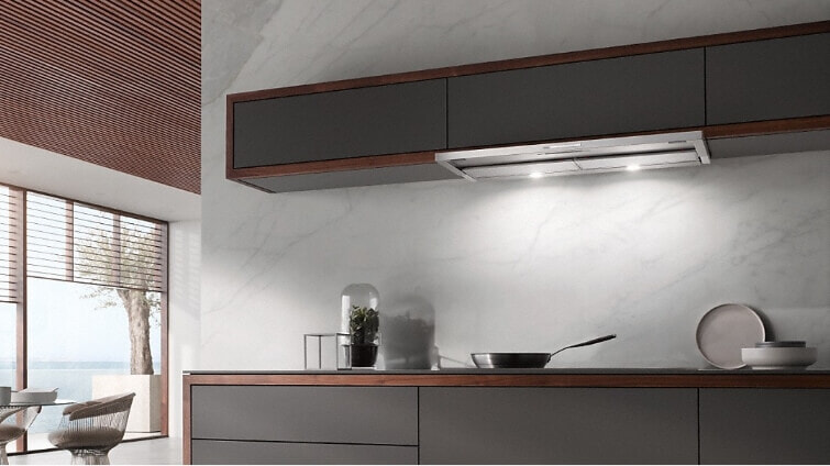 Slideout Miele Rangehood in kitchen.