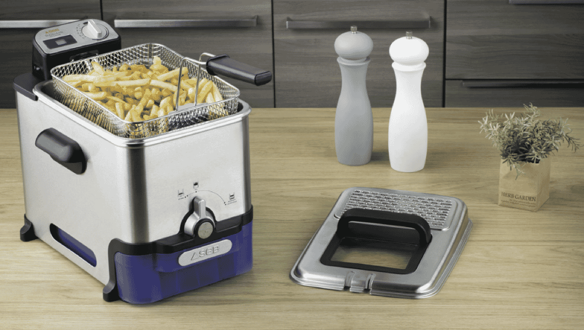 Tefal FR8040 Oleoclean Pro Deep Fryer at The Good Guys