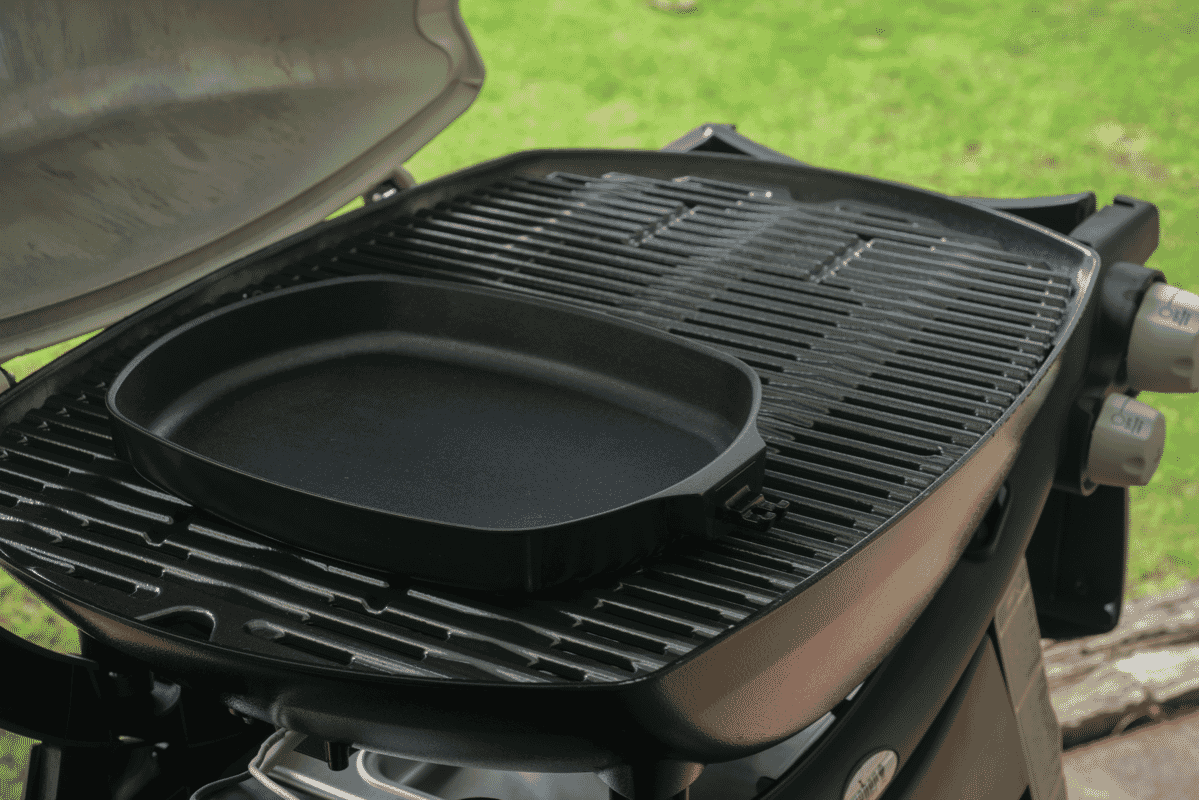 er 991155 Q Ware Large Fry Pan at The Good Guys