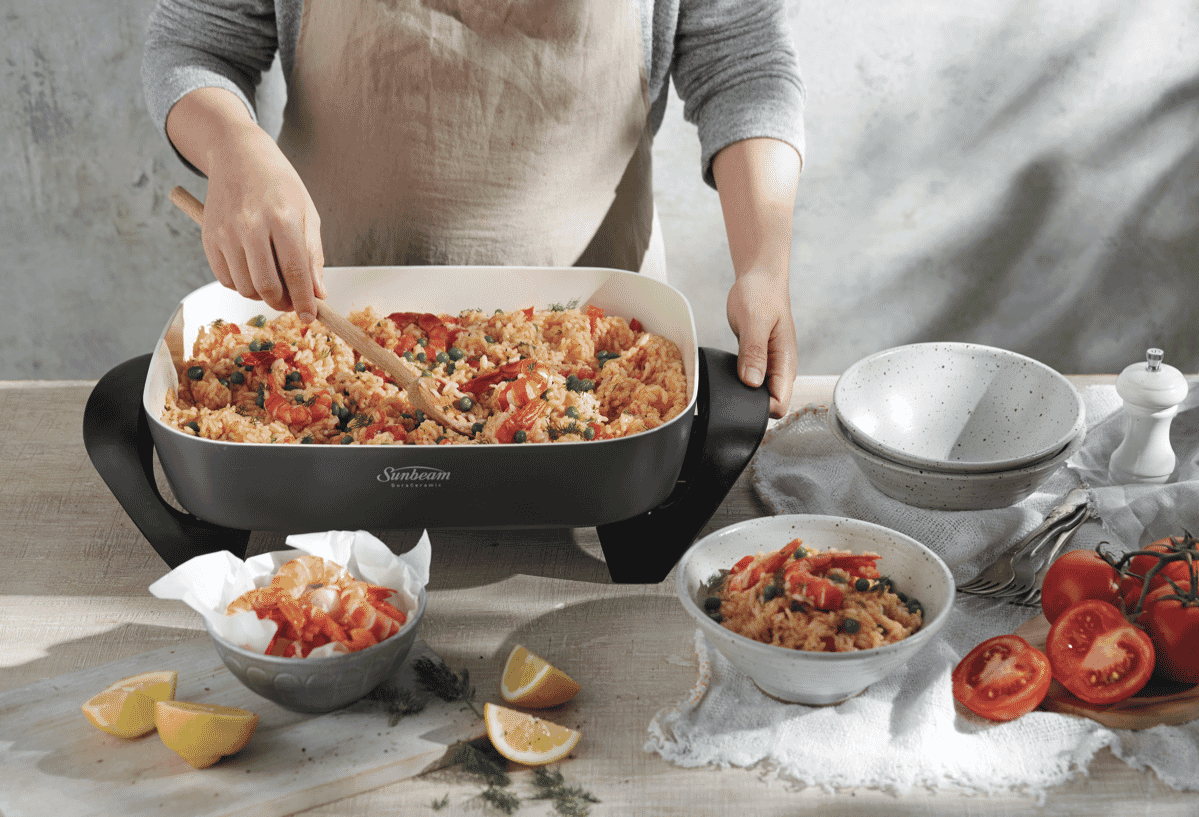 Sunbeam FP6000 Duraceramic Frypan at The Good Guys