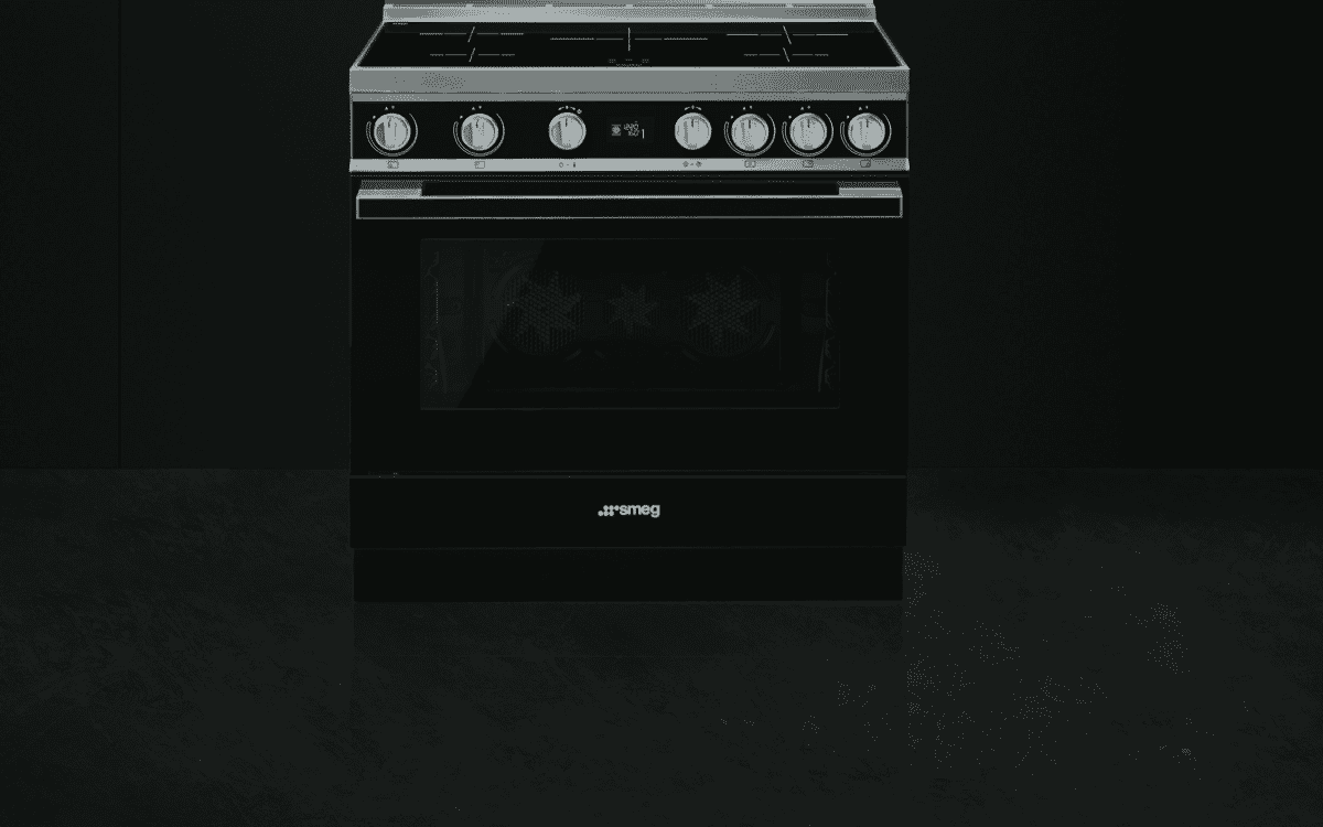 Smeg CPF9IPBL Portofino 90cm Induction Upright Cooker Black at The Good
