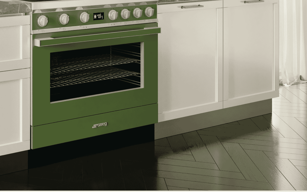 Smeg CPF9IPOG Portofino 90cm Induction Upright Cooker Olive Green at