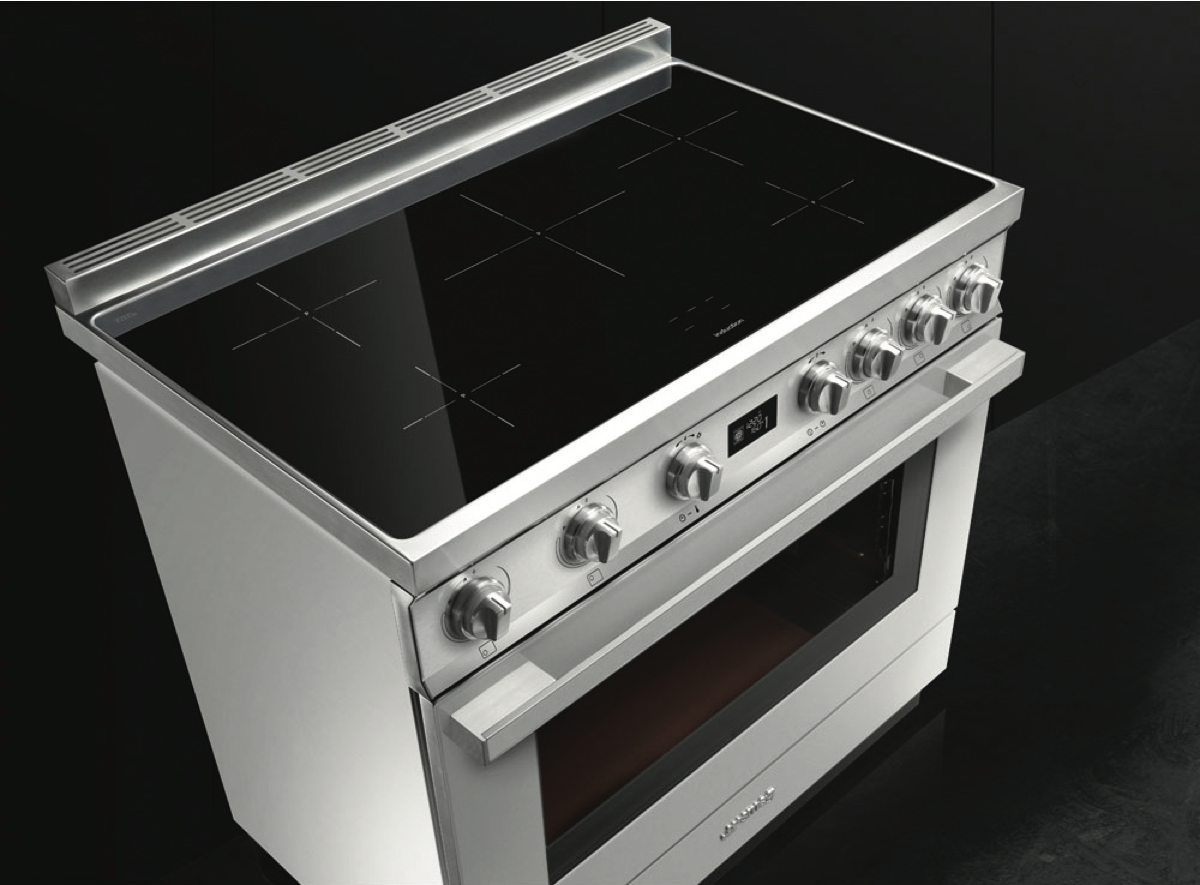 Smeg CPF9IPX Portofino 90cm Induction Upright Cooker Stainless Steel at