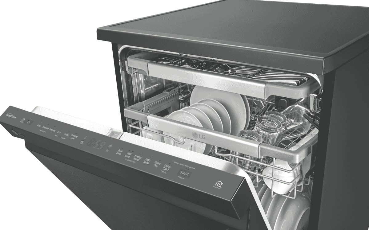 LG XD3A15MB QuadWash Matte Black Stainless Steel Dishwasher at The Good