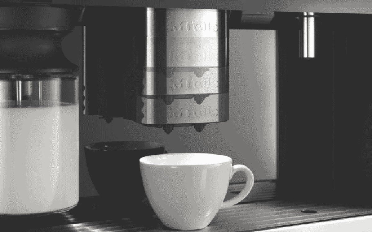 Miele CVA 7440 VL BW BuiltIn Coffee Machine Brilliant White at The