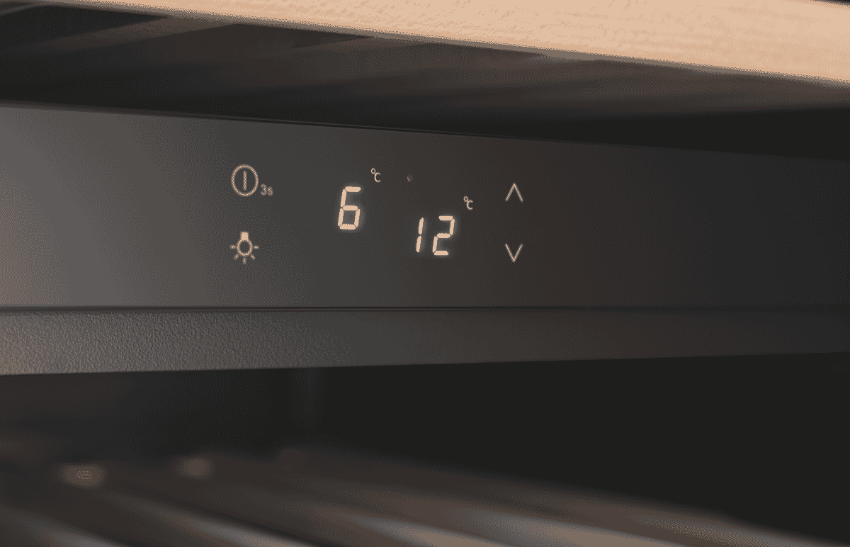 Vintec VWD050SBBX 50 Bottle Dual Zone at The Good Guys