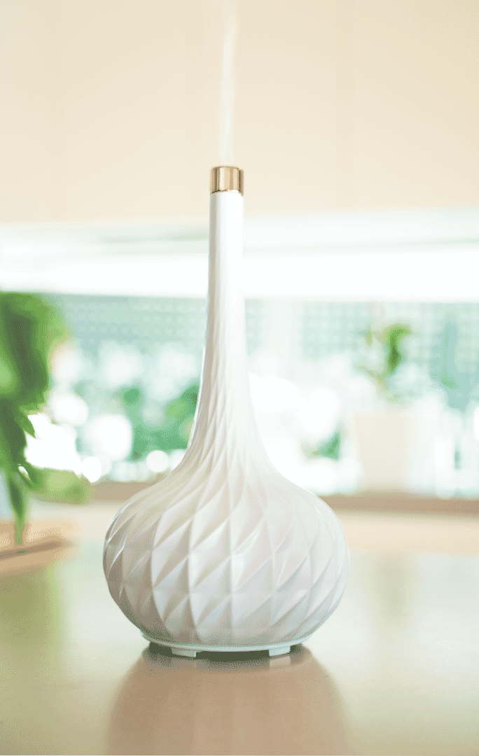 Ellia ARM508WTAU Harmony Ceramic White Cordless Diffuser at The Good Guys