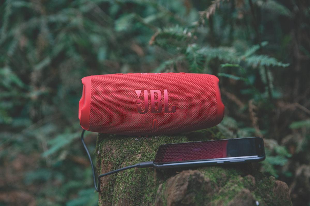 jbl charge 5 red