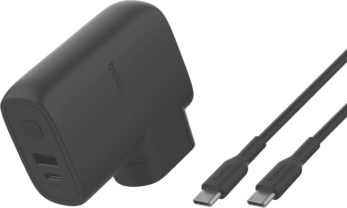 Belkin BoostCharge Hybrid Wall Charger 25W + Power Bank 5K + Travel Adapter Kit
